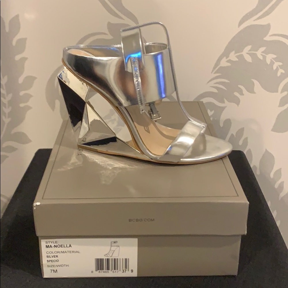 Silver BCBG Noella Cutout Wedge size 7